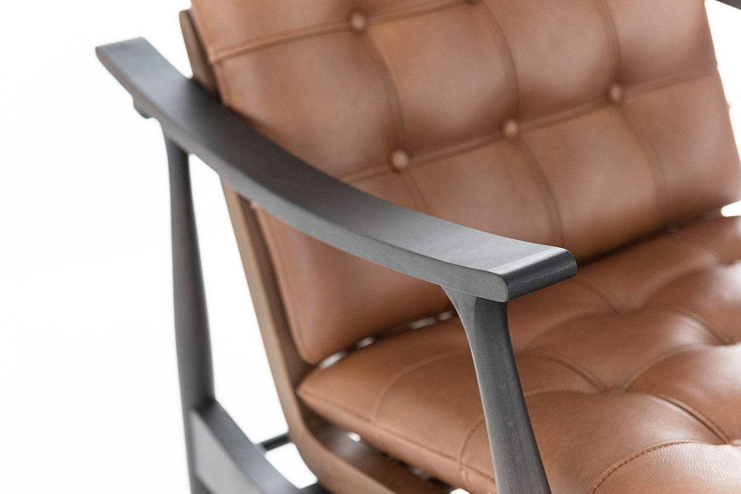 Scaun tip fotoliu de citit din piele ✔ model ALFREDO